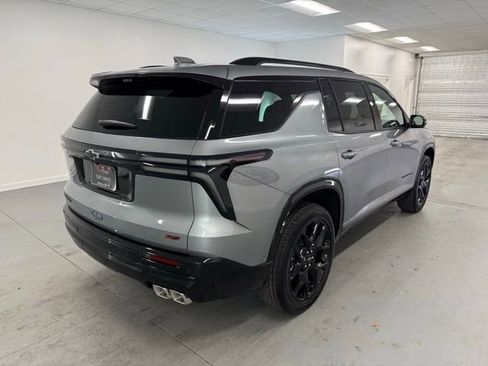 New 2026 Chevrolet Traverse RS image 6