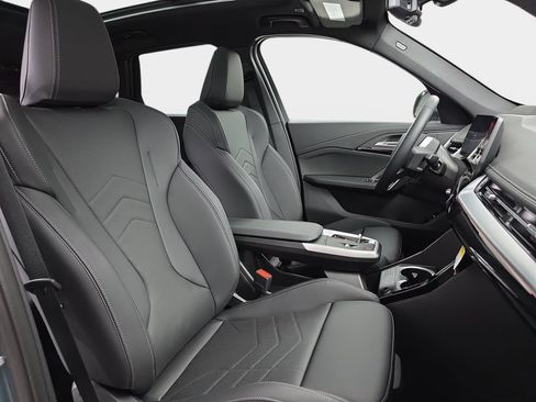 New 2026 BMW X1 xDrive28i w/ Technology Package AWD/4WD image 9