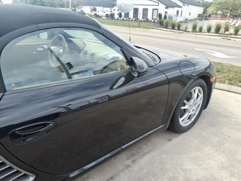 Used 2005 Porsche Boxster image 30