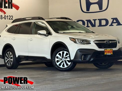 Used 2021 Subaru Outback Premium AWD/4WD image 1
