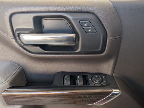 Used 2019 Chevrolet Silverado 1500 LT w/ All-Star Edition RWD image 15