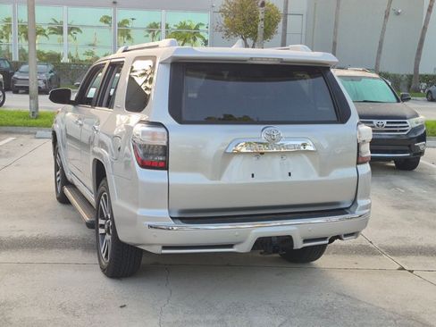 Used 2024 Toyota 4Runner Limited AWD/4WD image 7