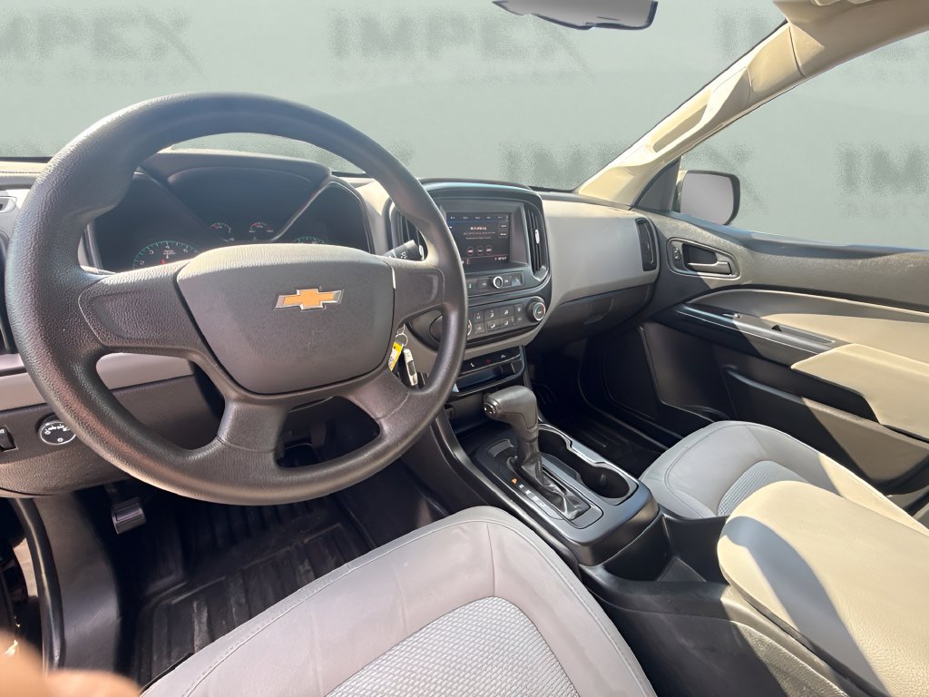 Used 2020 Chevrolet Colorado W/T RWD image 11