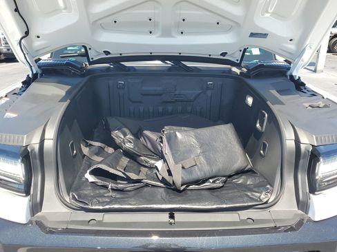 Used 2025 GMC Hummer EV 2X image 6