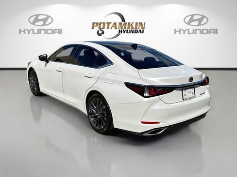 Used 2024 Lexus ES 350 Luxury w/ Technology Package image 7