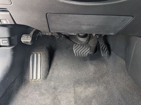 Used 2024 Nissan Altima 2.5 SV FWD image 16
