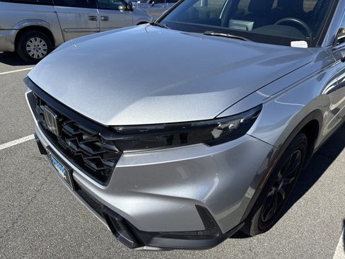 Used 2025 Honda CR-V Sport-L image 6