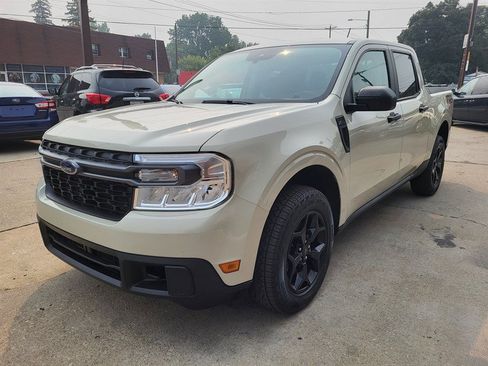 Used 2024 Ford Maverick XLT w/ Equipment Group 300A Standard AWD/4WD image 1