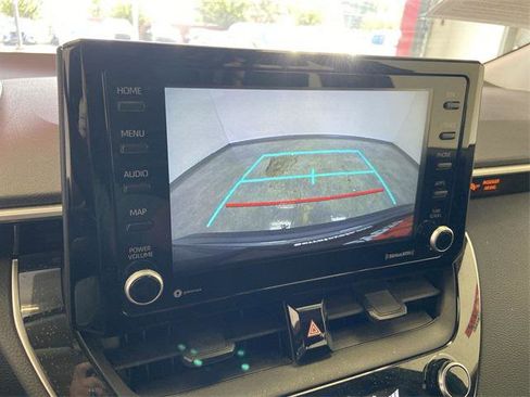 Certified 2022 Toyota Corolla LE image 10