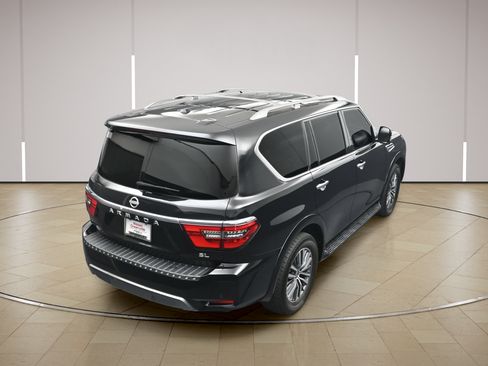 Used 2024 Nissan Armada SL w/ Captain's Chairs Package AWD/4WD image 38