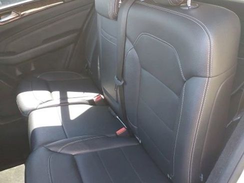 Used 2013 Mercedes-Benz ML 350 4MATIC image 6