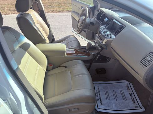 Used 2012 Nissan Murano LE w/ Platinum Pkg image 16