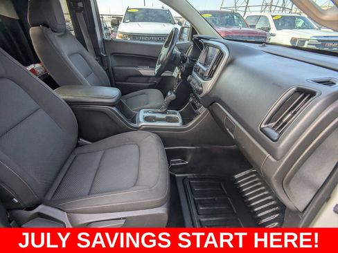 Used 2021 Chevrolet Colorado LT w/ Fleet Safety Package AWD/4WD image 16
