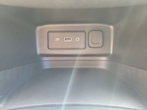 Used 2020 Chevrolet Equinox LT AWD/4WD image 15