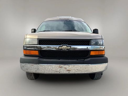 Used 2012 Chevrolet Express 2500 w/ Power Package image 12