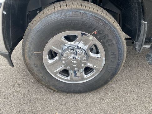 Used 2025 RAM 2500 Tradesman image 9