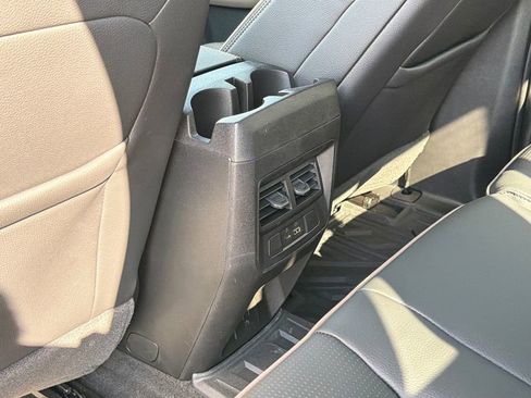 New 2026 GMC Canyon Denali AWD/4WD image 12