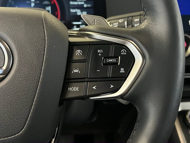 Used 2025 Lexus GX 550 AWD/4WD image 38