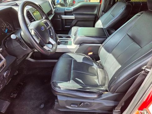 Used 2018 Ford F150 Lariat w/ Equipment Group 502A Luxury AWD/4WD image 10