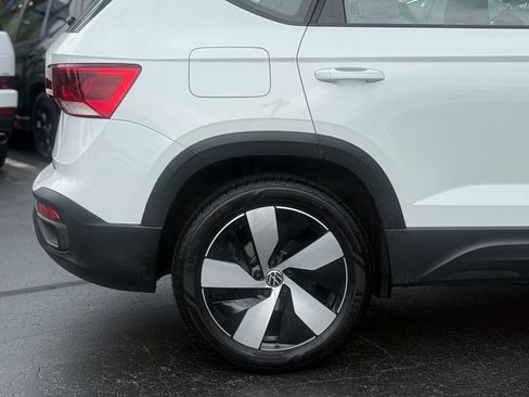 Used 2024 Volkswagen Taos S AWD/4WD image 8