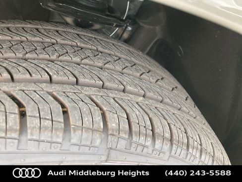 Used 2025 Audi Q3 2.0T Premium w/ Convenience Package image 20