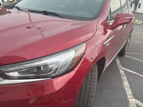 Used 2020 Buick Enclave Essence FWD image 5