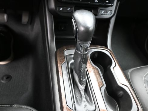 Certified 2022 GMC Canyon Elevation w/ Elevation Premium Package image 14