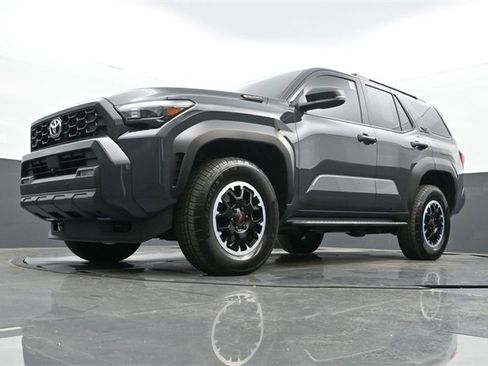 Used 2025 Toyota 4Runner TRD Off-Road image 25