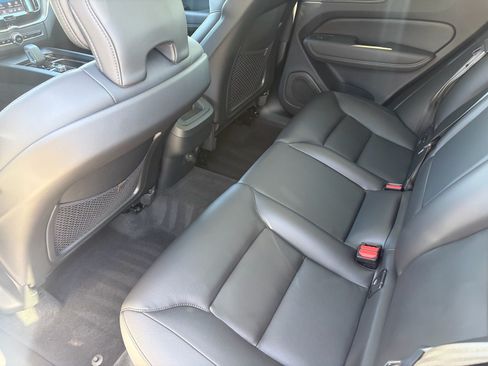 Used 2025 Volvo XC60 B5 Core AWD/4WD image 24