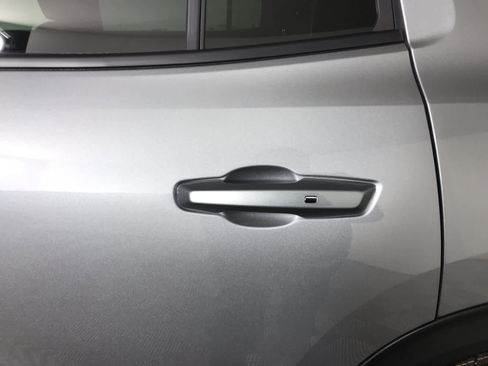 New 2026 Chevrolet Traverse LT w/ Midnight/Sport Edition image 11