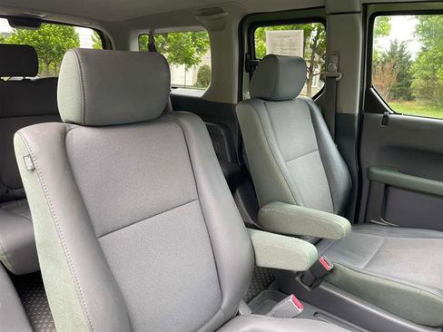 Used 2005 Honda Element EX image 72