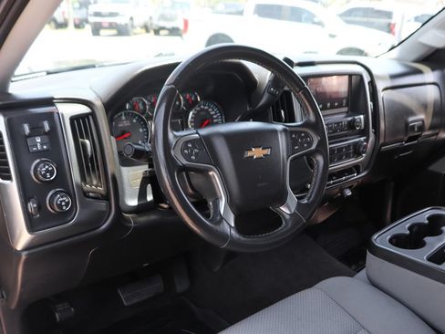 Used 2015 Chevrolet Silverado 1500 LT w/ LT Convenience Package AWD/4WD image 22
