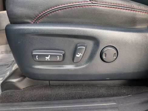 Used 2024 Toyota 4Runner TRD Off-Road Premium w/ Moonroof Package image 17