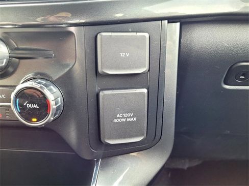 Certified 2022 Ford F150 XLT w/ Equipment Group 302A High image 16