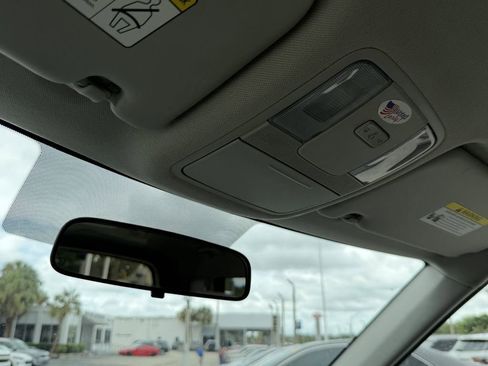 Used 2020 Kia Soul LX FWD image 32