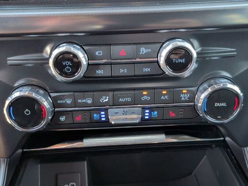 Used 2026 Ford F150 Lariat AWD/4WD image 28