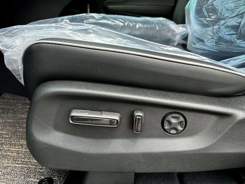 New 2026 Honda Odyssey Elite image 12