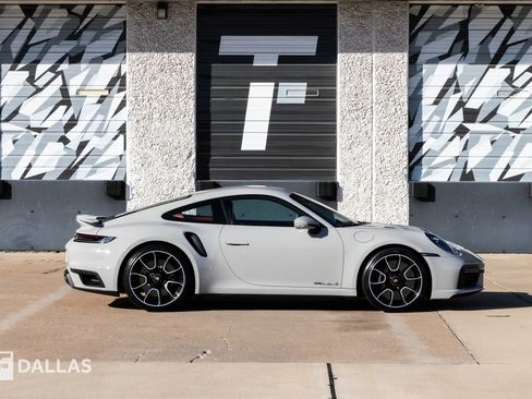 Used 2024 Porsche 911 Turbo S image 19