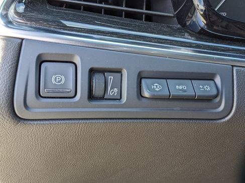 Certified 2022 Cadillac XT5 Premium Luxury w/ Technology Package image 29