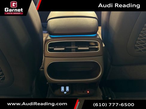 Used 2022 Genesis GV70 2.5T w/ Advanced Package image 37