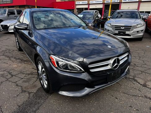Used 2016 Mercedes-Benz C 300 4MATIC Sedan image 3