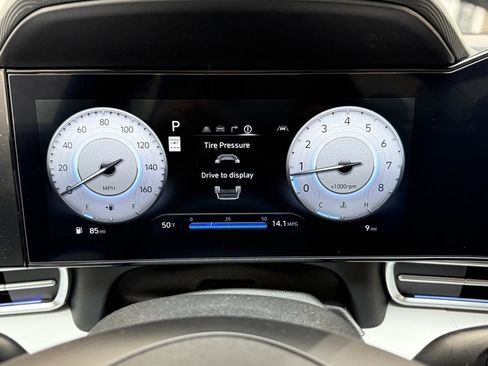 New 2026 Hyundai Elantra Limited image 26