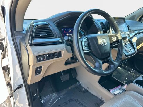 Used 2023 Honda Odyssey Elite image 19