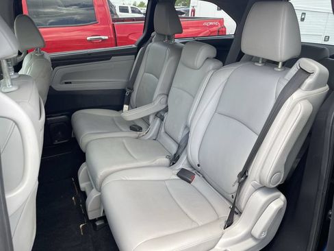 Used 2019 Honda Odyssey Elite image 7