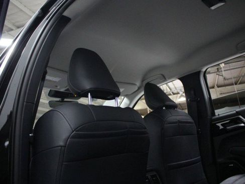 New 2026 Mitsubishi Outlander SE FWD image 23
