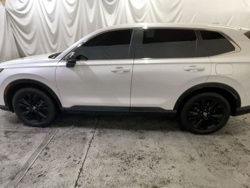 Used 2025 Honda CR-V EX-L image 10