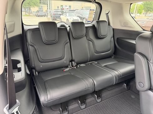 New 2026 INFINITI QX80 Luxe w/ Cargo Package AWD/4WD image 26
