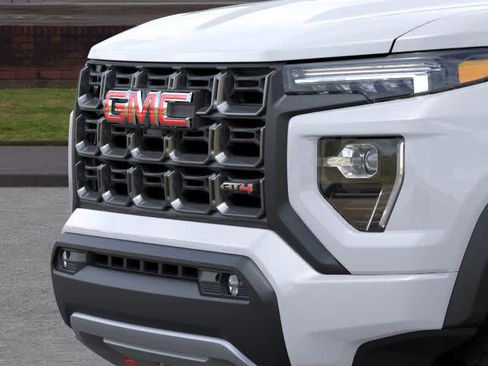 New 2026 GMC Canyon AT4 image 13