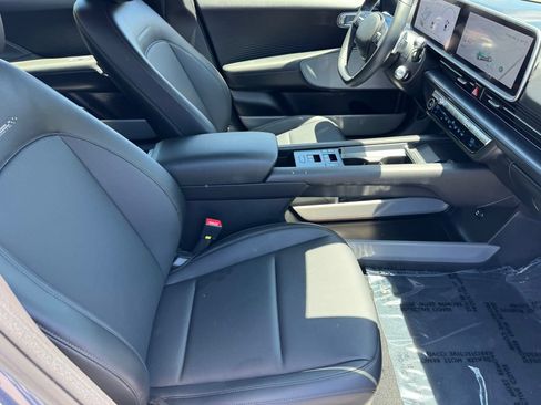 Used 2024 Hyundai Ioniq 6 SEL RWD image 7