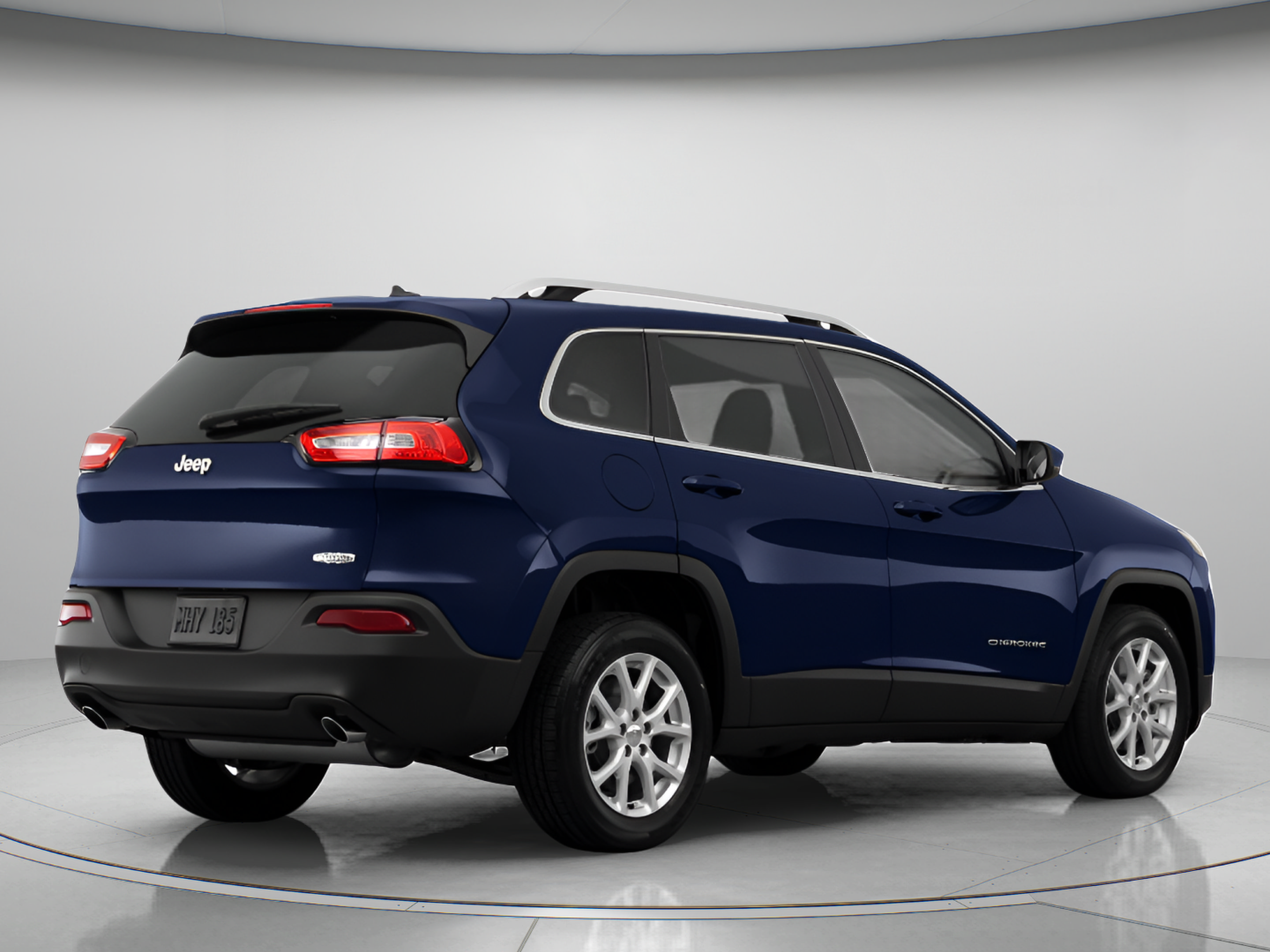Used 2014 Jeep Cherokee Latitude AWD/4WD image 3